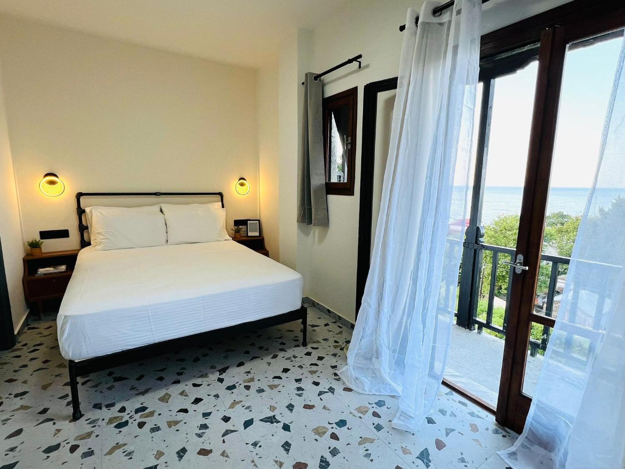 Yalla Chorefto - Hotel & Fun Extérieur photo